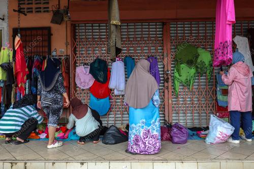 LELONGAN JUALAN