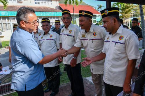 ADLY ZAHARI