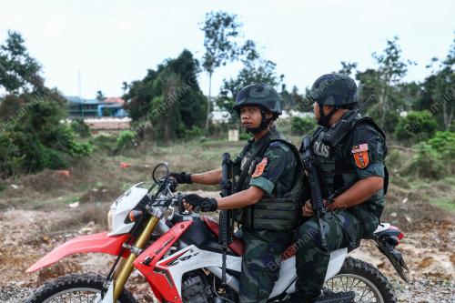 SENOI PRAAQ TINJAUAN KESELAMATAN SEMPADAN