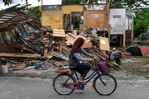 ROBOH PENEMPATAN PENDUDUK JALAN ATAS PALOH
