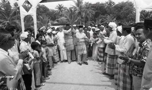 KB05_09012015_RAZALEIGH