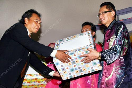 MOHD PUAD ZARKASHI