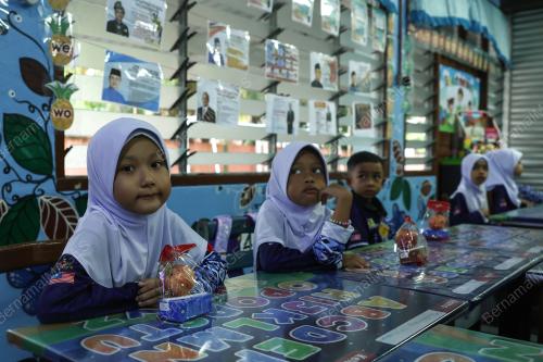 HARI PERTAMA SESI PERSEKOLAHAN