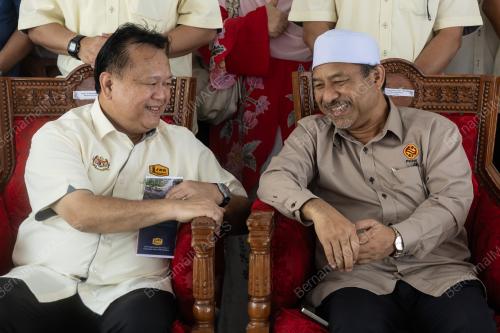 DATUK SERI ALEXANDER NANTA LINGGI