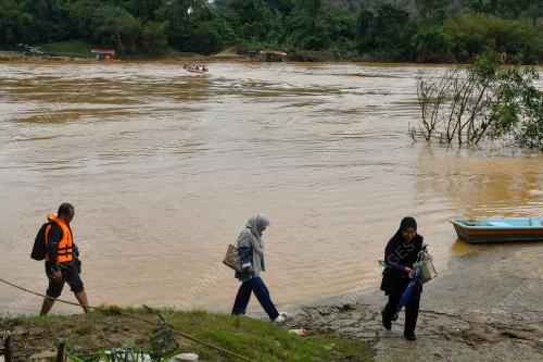 PARAS AIR SUNGAI KELANTAN