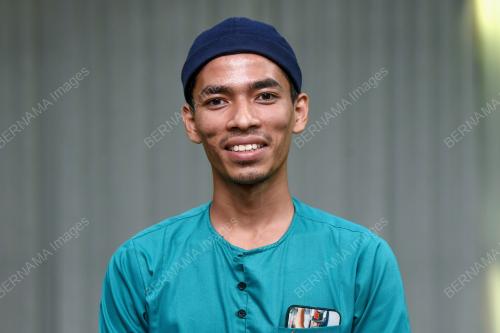 MUHAMMAD IQBAL ROSLI