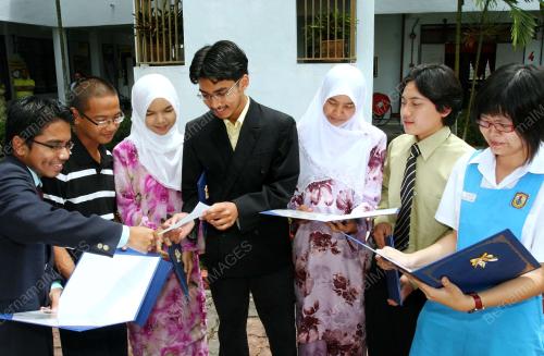 PELAJAR CEMERLANG