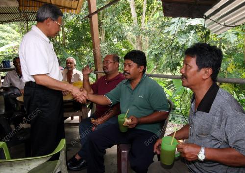 MUSTAPA MOHAMED
