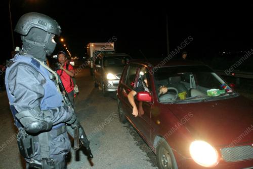 KB05_12092013_OPS_CANTAS