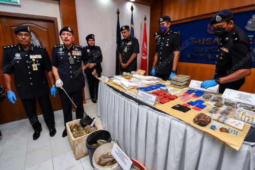 DATUK MUHAMAD ZAKI HARUN
