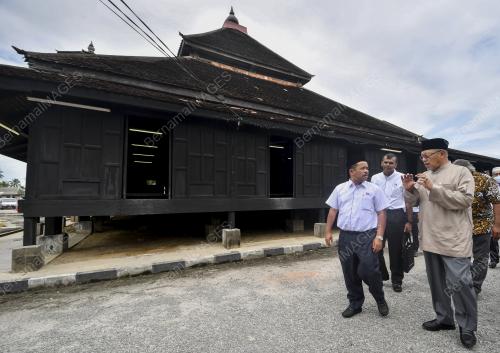 DATUK AHAMD YAKOB
