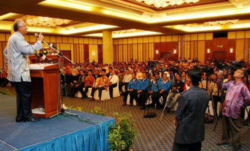 DATUK SERI MOHD NAJIB TUN RAZAK