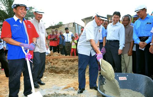 KB05_15022015_RUMAH_BANJIR