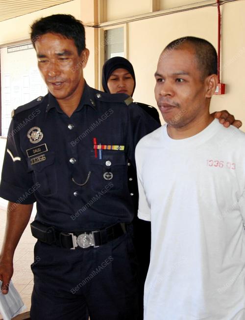 PENGEDAR DADAH