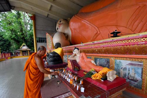 KB05_16122025_SLEEPING_BUDDHA
