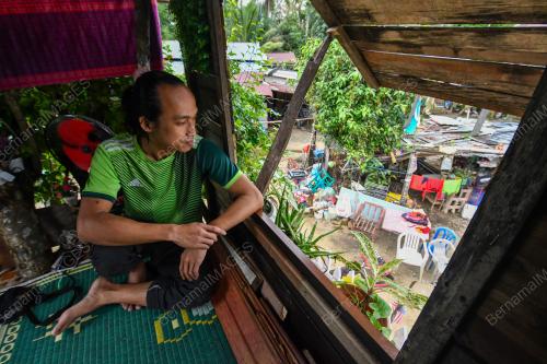 PONDOK ATAS POKOK SEBAGAI TEMPAT PERLINDUNGAN SEMENTARA
