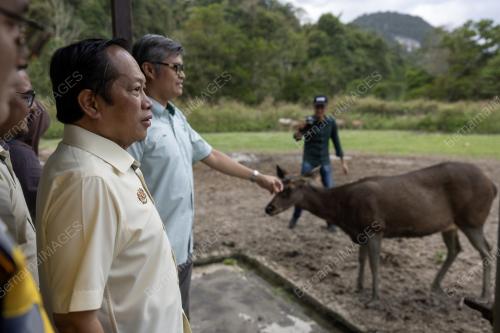 DATUK SERI AHMAD MASLAN