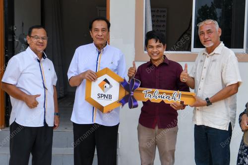 DATUK HUSAM MUSA