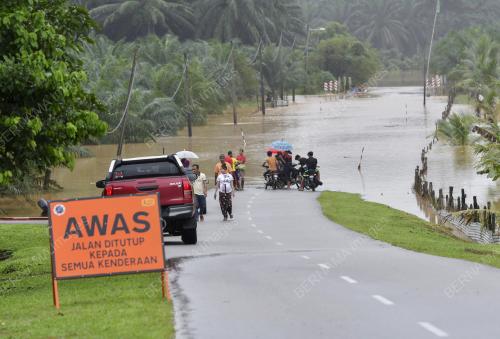 TINJAUAN BANJIR KELANTAN