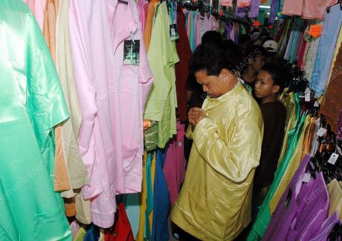 PERSIAPAN RAYA