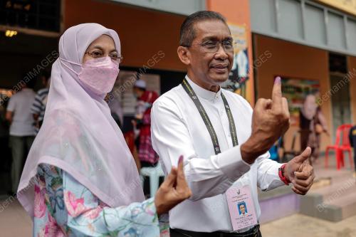 DATUK SERI TAKIYUDDIN HASSAN