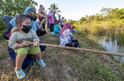 PERTANDINGAN MEMANCING TRADISIONAL