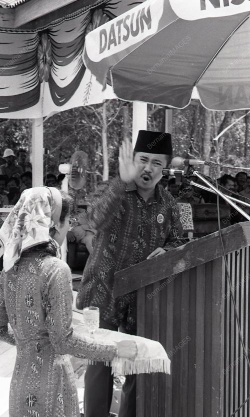 TENGKU RAZALEIGH HAMZAH