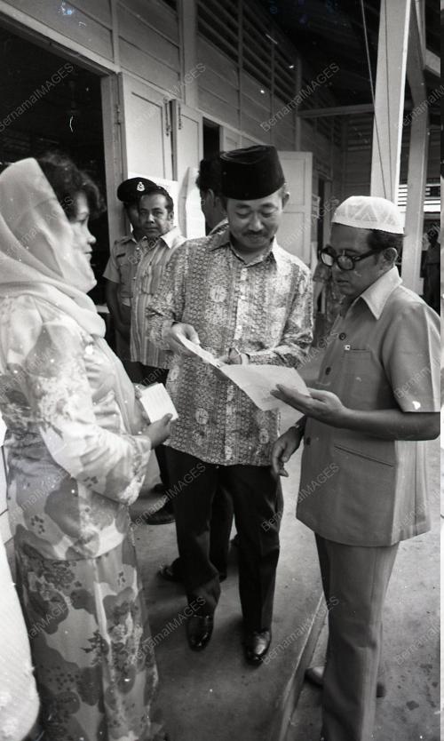 TENGKU RAZALEIGH HAMZAH