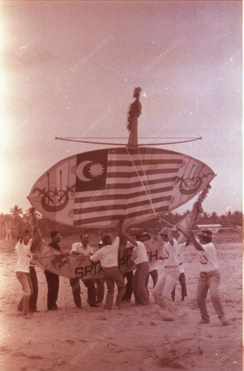 PESTA WAU ANTARABANGSA