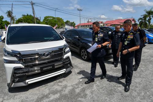 DATUK MUHAMAD ZAKI HARUN