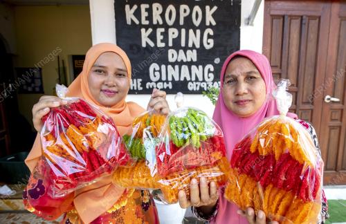 KEREPEK GINANG