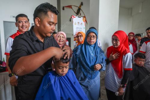 DATUK AIMAN ATHIRAH SABU