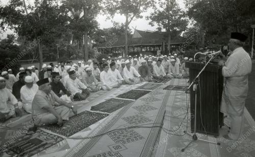 GHAFAR BABA DI MAJLIS BERBUKA PUASA