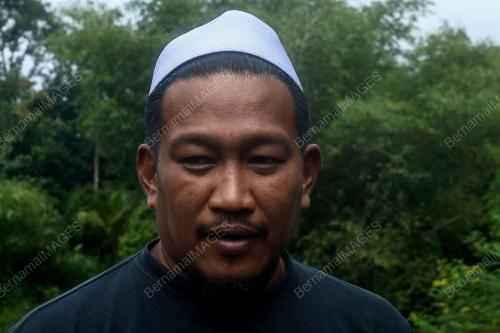 JAMBATAN SUNGAI MELOR DI KAMPUNG SRI KULIM