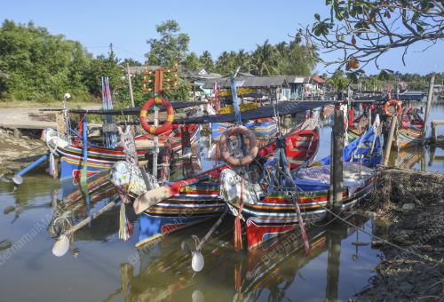 PERAHU KOLEK PANTAI SABAK