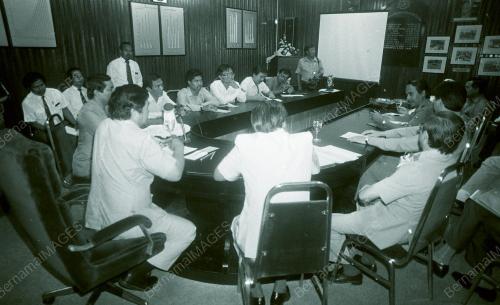 KB05_270390_MELAWAT_JABATAN