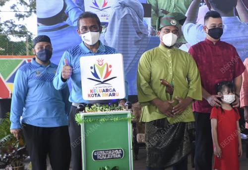 DATUK SERI TAKIYUDDIN HASSAN