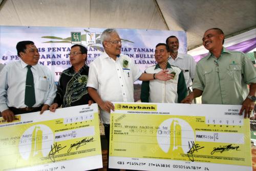 HAMZAH ZAINUDIN