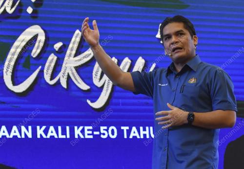 SENATOR DATUK DR MOHD RADZI MD JIDIN