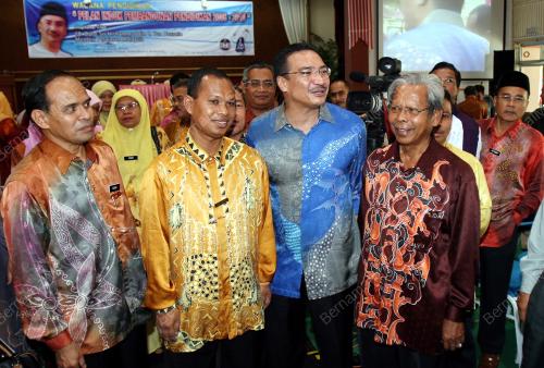 HISHAMMUDDIN TUN HUSSEIN