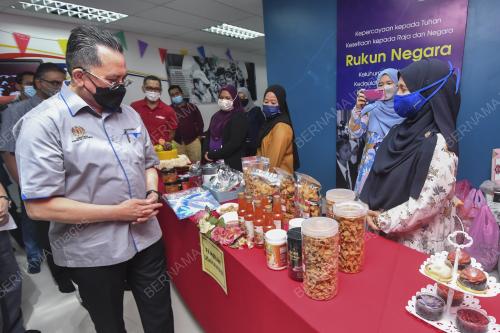 DATUK SERI MOHAMMAD MENTEK
