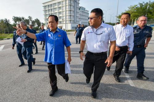 DATUK SERI AHMAD MASLAN