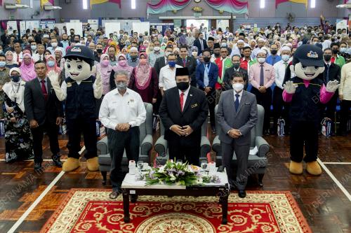 DATUK SERI MUSTAPA MOHAMED