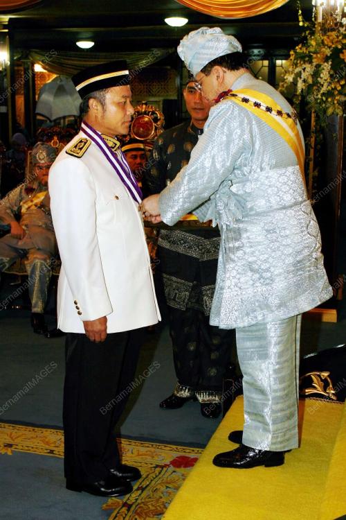 TUANKU ISMAIL PETRA IBNI ALMARHUM SULTAN YAHAYA PETRA