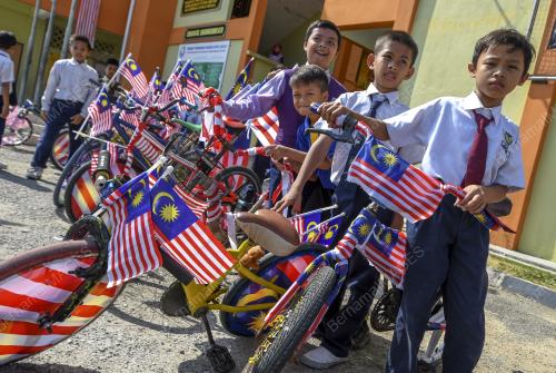 KB05_30082018_BENDERA