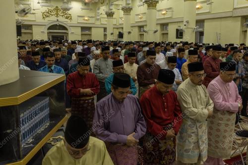SOLAT SUNAT AIDILFITRI
