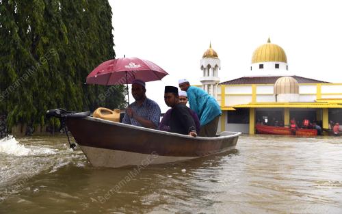 KB06_01122017_MASJID_BANJIR_BN201711302927