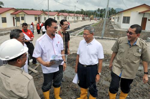 KB06_02012016_RUMAH_BANJIR