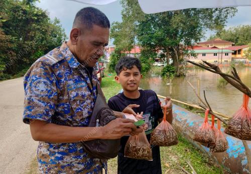 REZEKI MUSIM BANJIR