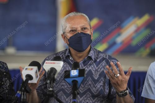 TAN SRI ANNUAR MUSA